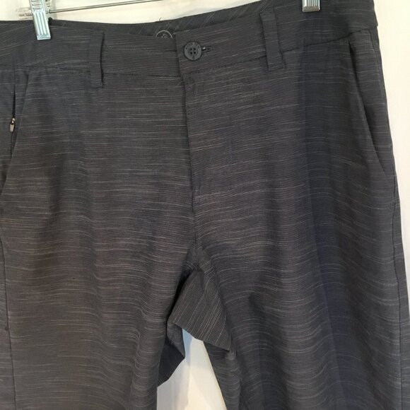 Hang Ten Men's Bermuda Shorts in Heathered Blue Sz 32 Belt Loops Pockets Stretch - Picture 7 of 11